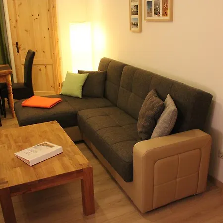 Altstadtnest Apartment *